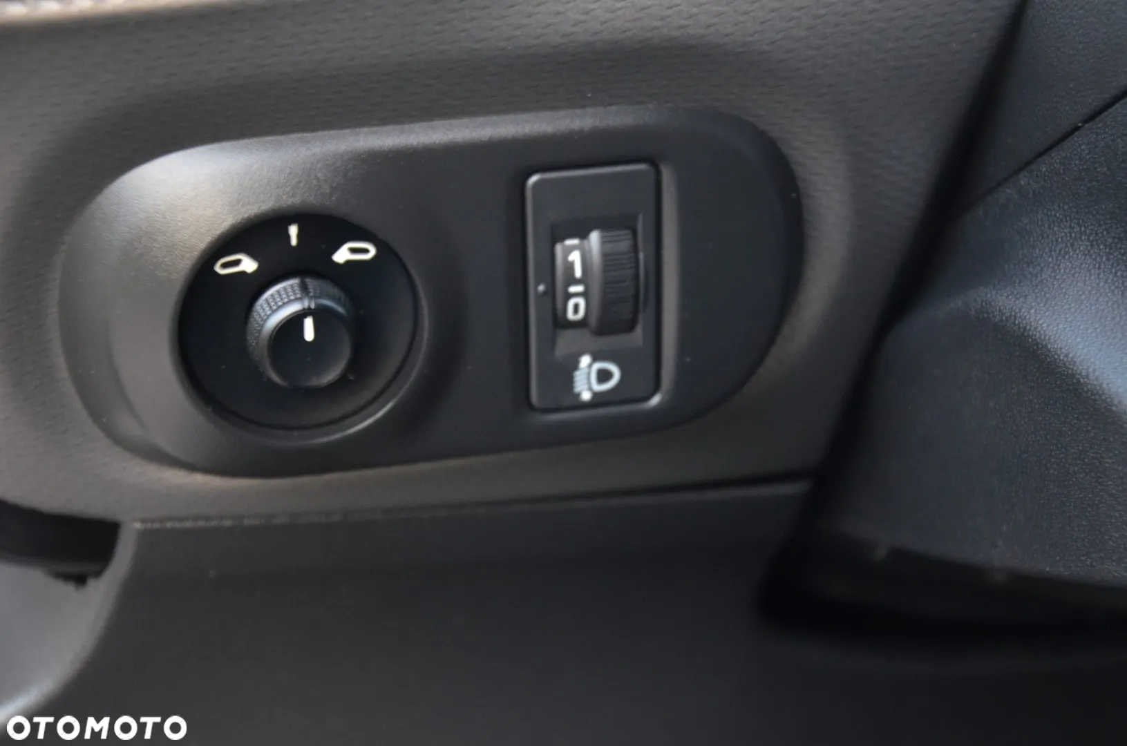 Citroën C4 Cactus Pure Tech 110 Stop&Start Feel - 19