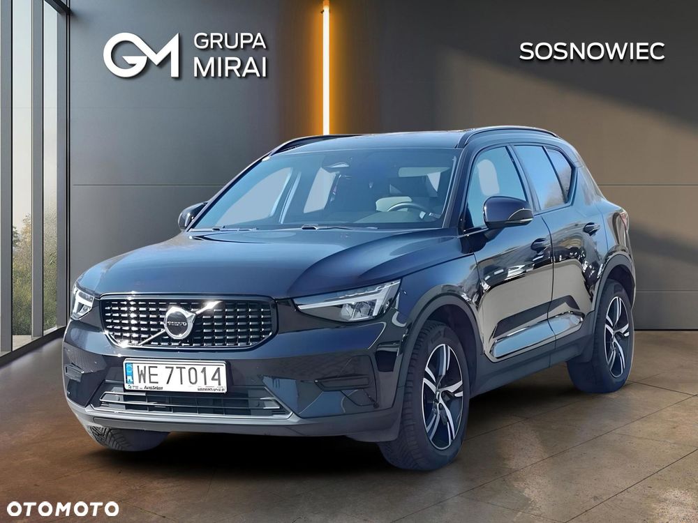 Volvo XC 40 B3 Plus Dark - 1