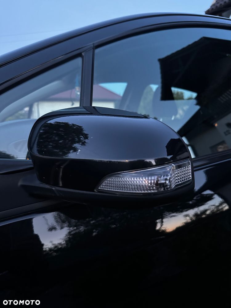 Toyota Yaris - 19