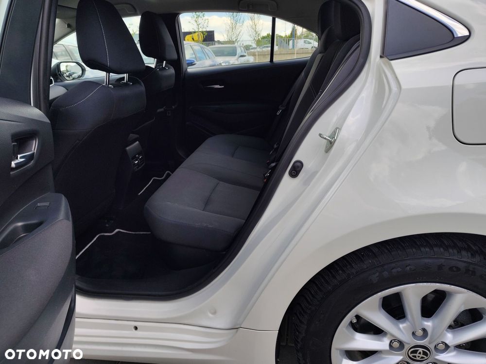 Toyota Corolla 1.8 Hybrid Comfort - 11