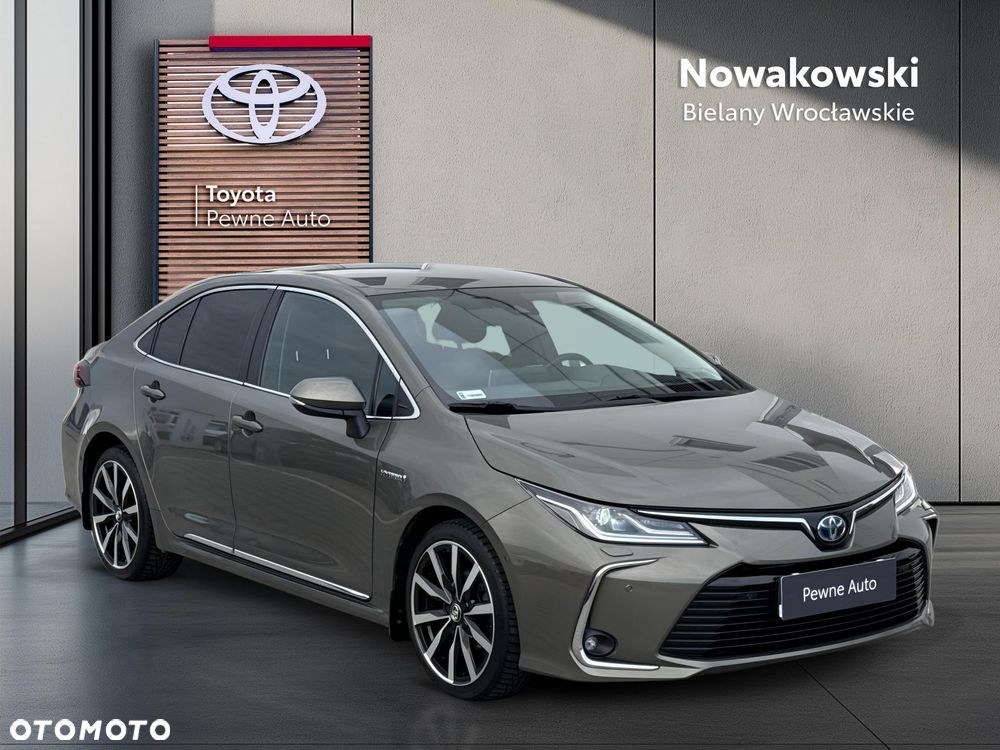 Toyota Corolla 1.8 Hybrid Executive - 31