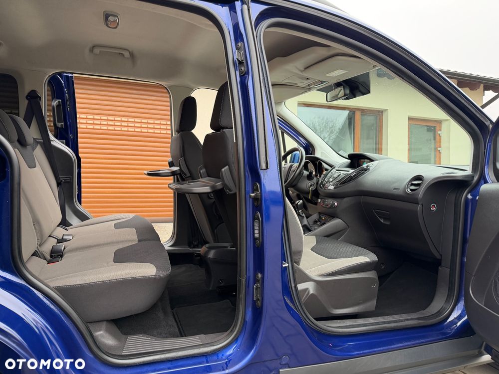 Ford Tourneo Courier - 10