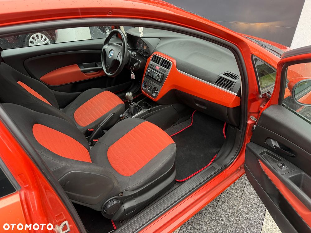 Fiat Punto 1.4 16V Sporting - 7