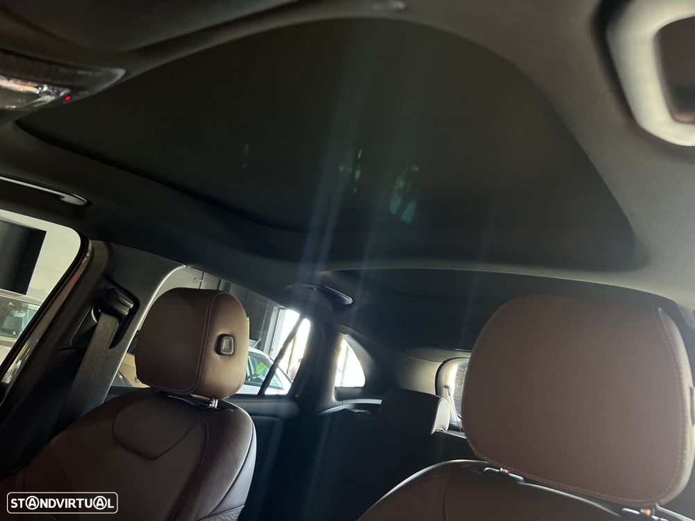 Mercedes-Benz GLA 180 d - 46