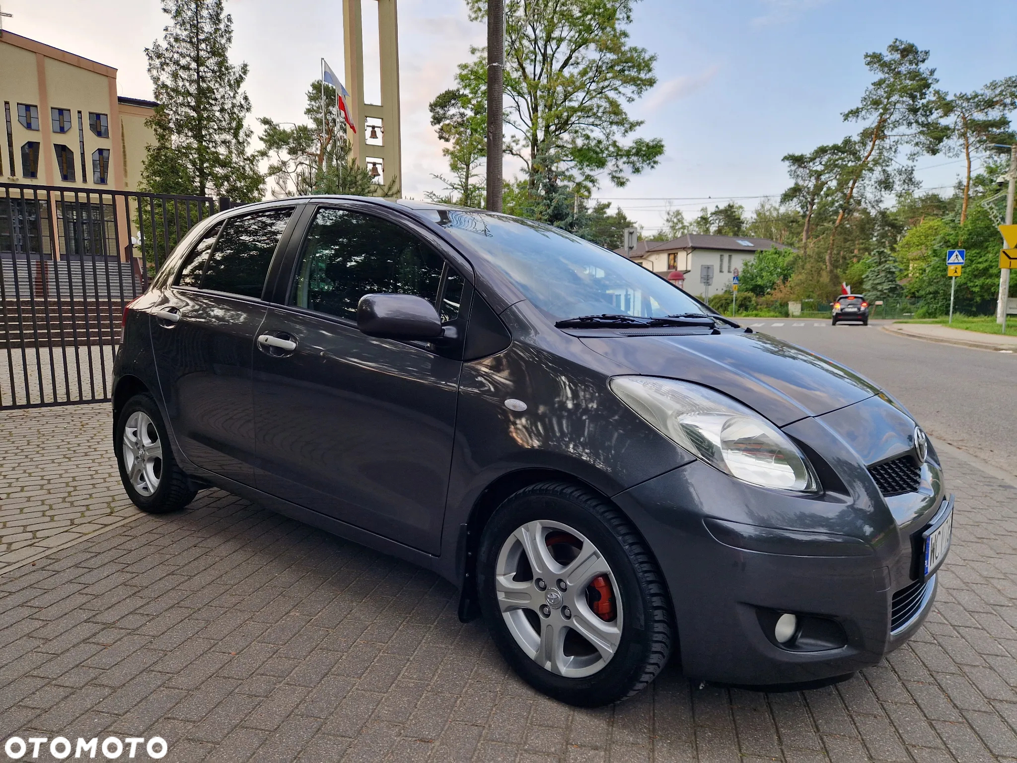 Toyota Yaris 1.33 Sol - 11