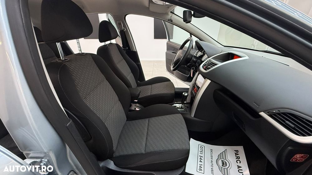 Peugeot 207 120 Automatik Sport - 15