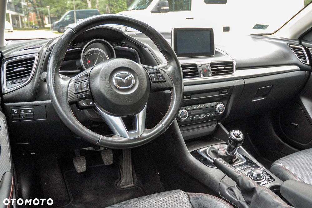 Mazda 3 - 9