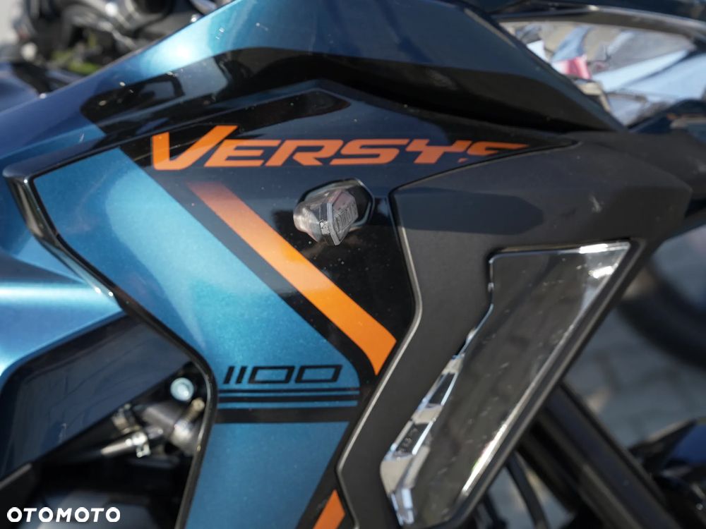 Kawasaki Versys 1100 S - 5