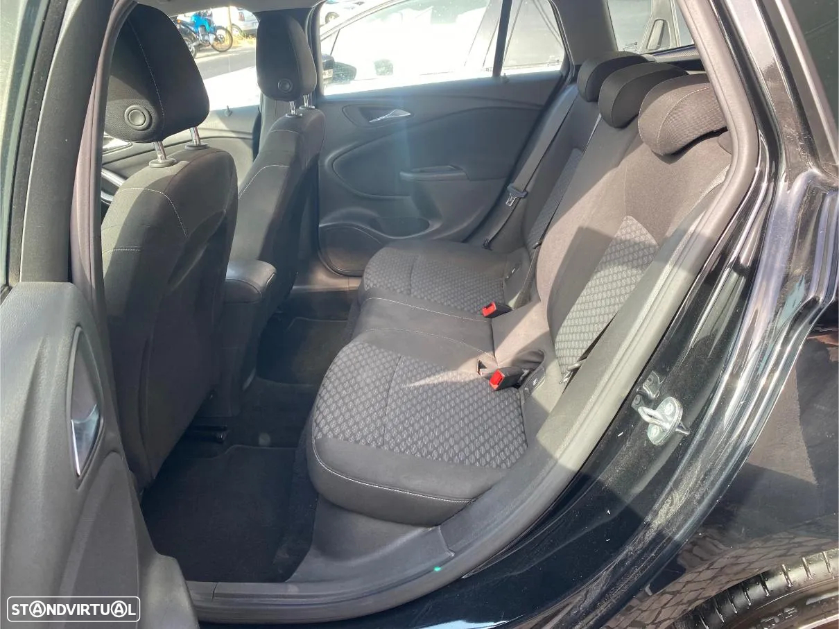 Opel Astra Sports Tourer 1.6 CDTI Business Edition S/S - 10