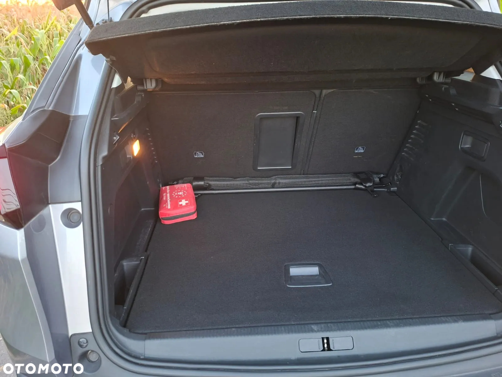 Peugeot 3008 1.5 BlueHDi Active S&S - 16