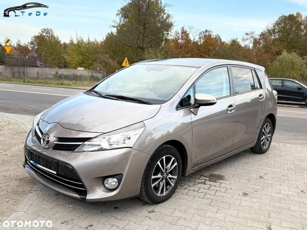 Toyota Verso 1.6 D-4D Prestige - 5