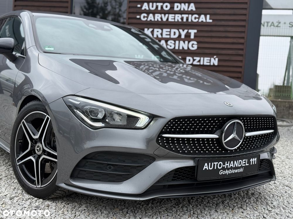 Mercedes-Benz CLA 200 7G-DCT AMG Line - 3