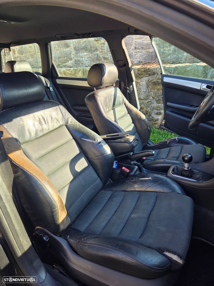 Audi A6 Avant 1.9 TDi S-line - 9