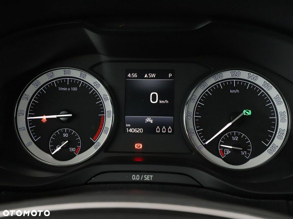 Skoda Karoq 2.0 TDI SCR DSG Style - 23