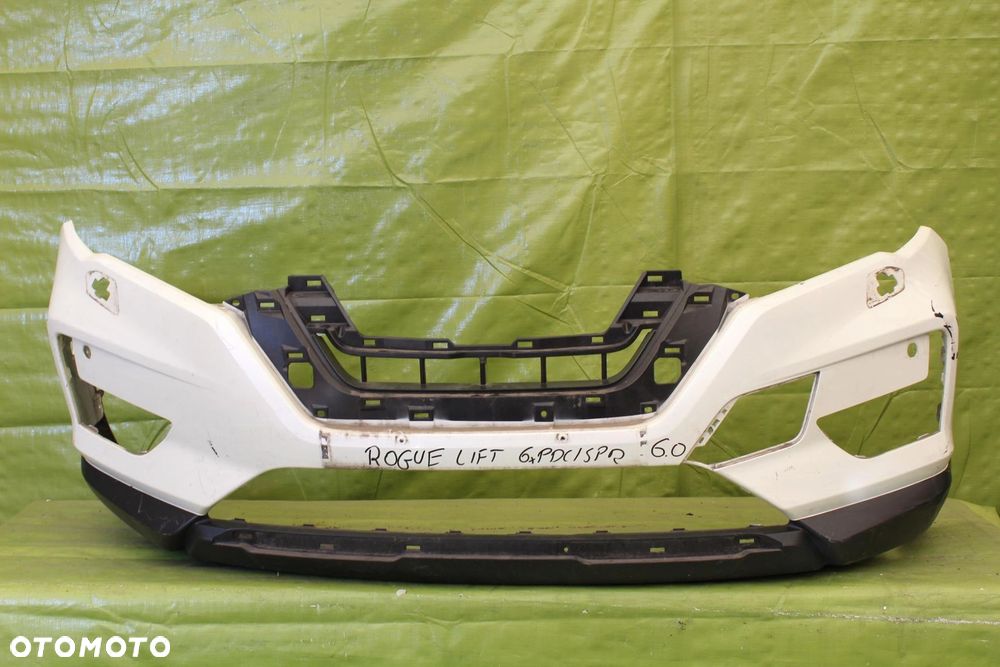 Zderzak przód Nissan ROGUE po 2017r. - 1