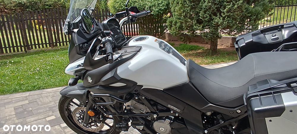 Suzuki V-STROM - 15