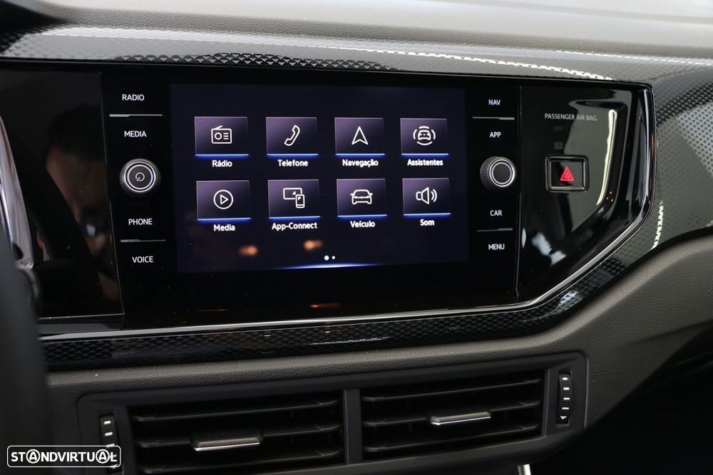 VW Polo 1.0 TSI Urban - 21