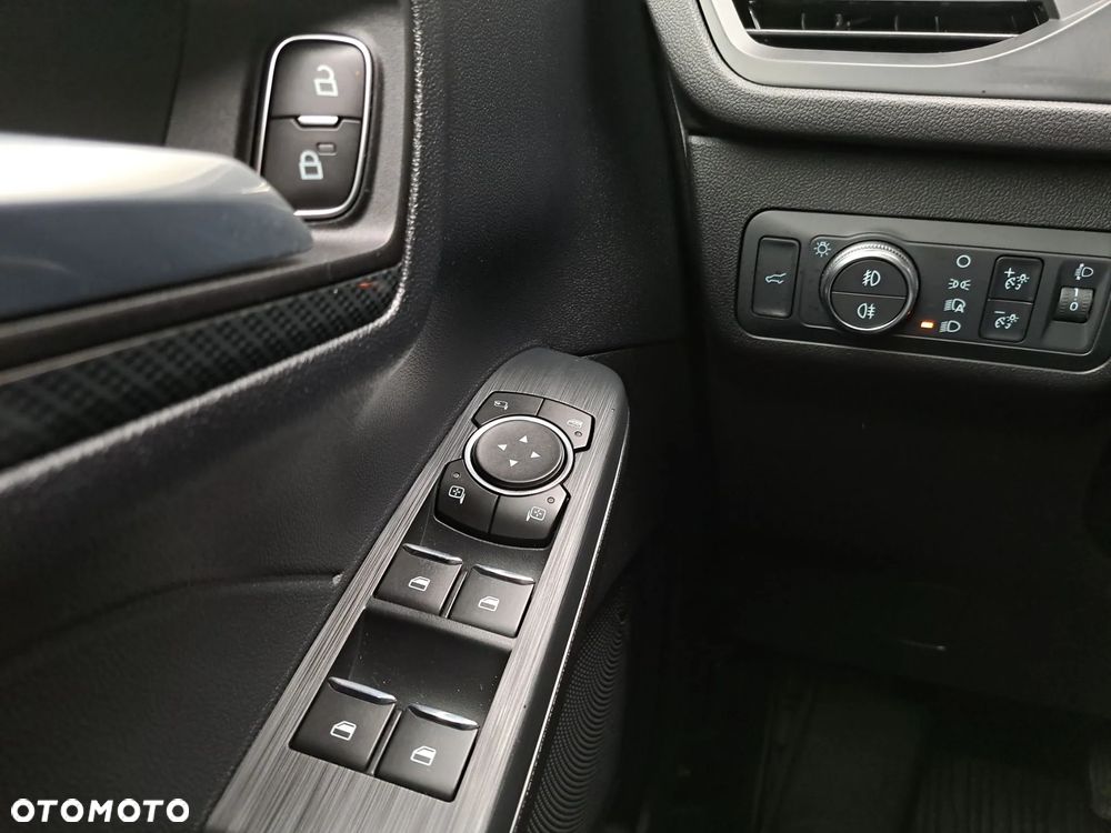 Ford Kuga 2.0 EcoBlue AWD ST-Line X - 27