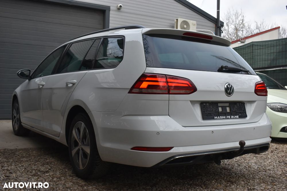 Volkswagen Golf 1.6 TDI BlueMotion Technology Trendline - 4