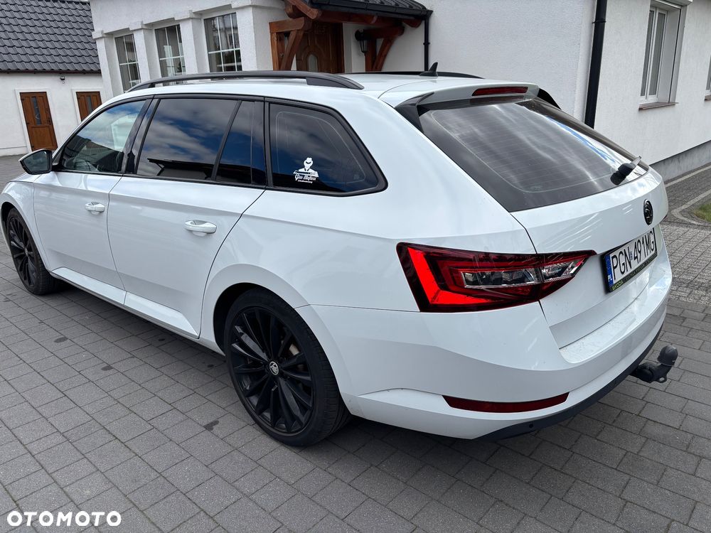 Skoda Superb 2.0 TDI DSG Style - 9