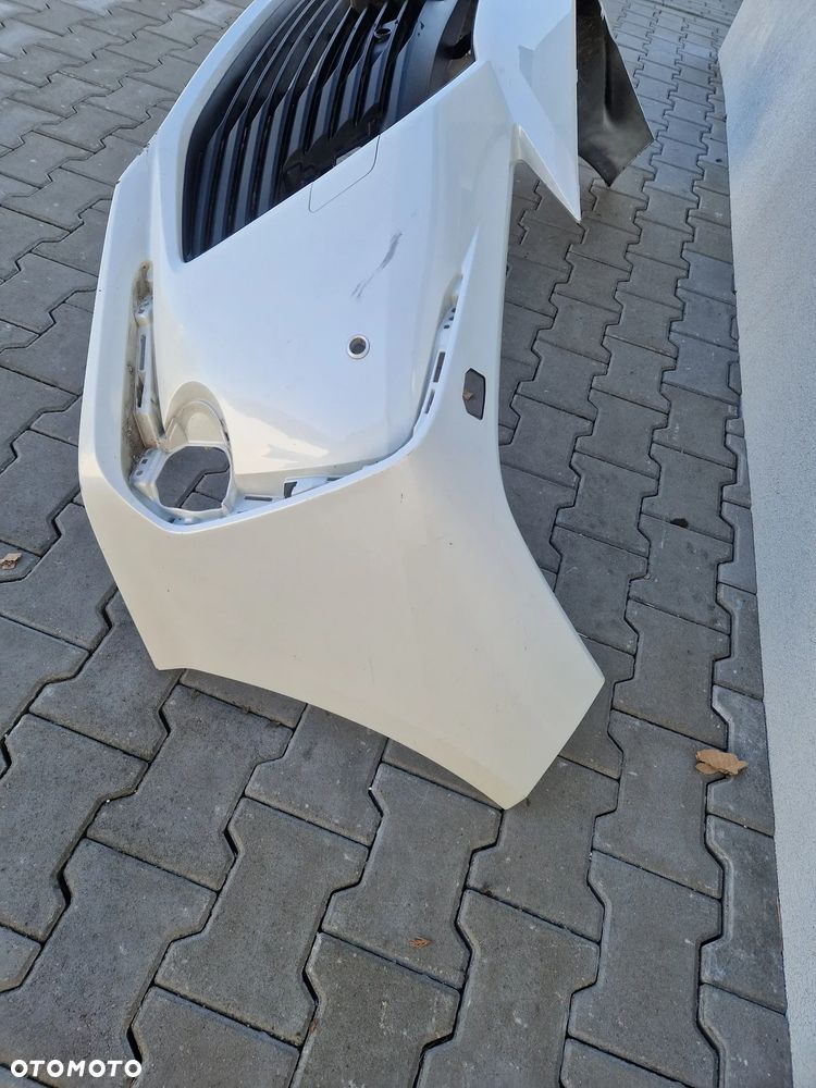 Zderzak Toyota Corolla XII E210 E21 sedan - 5