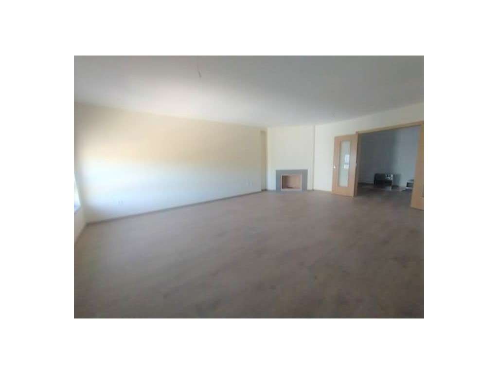Apartamento T2 em Mem Martins - Grande imagem: 3/17