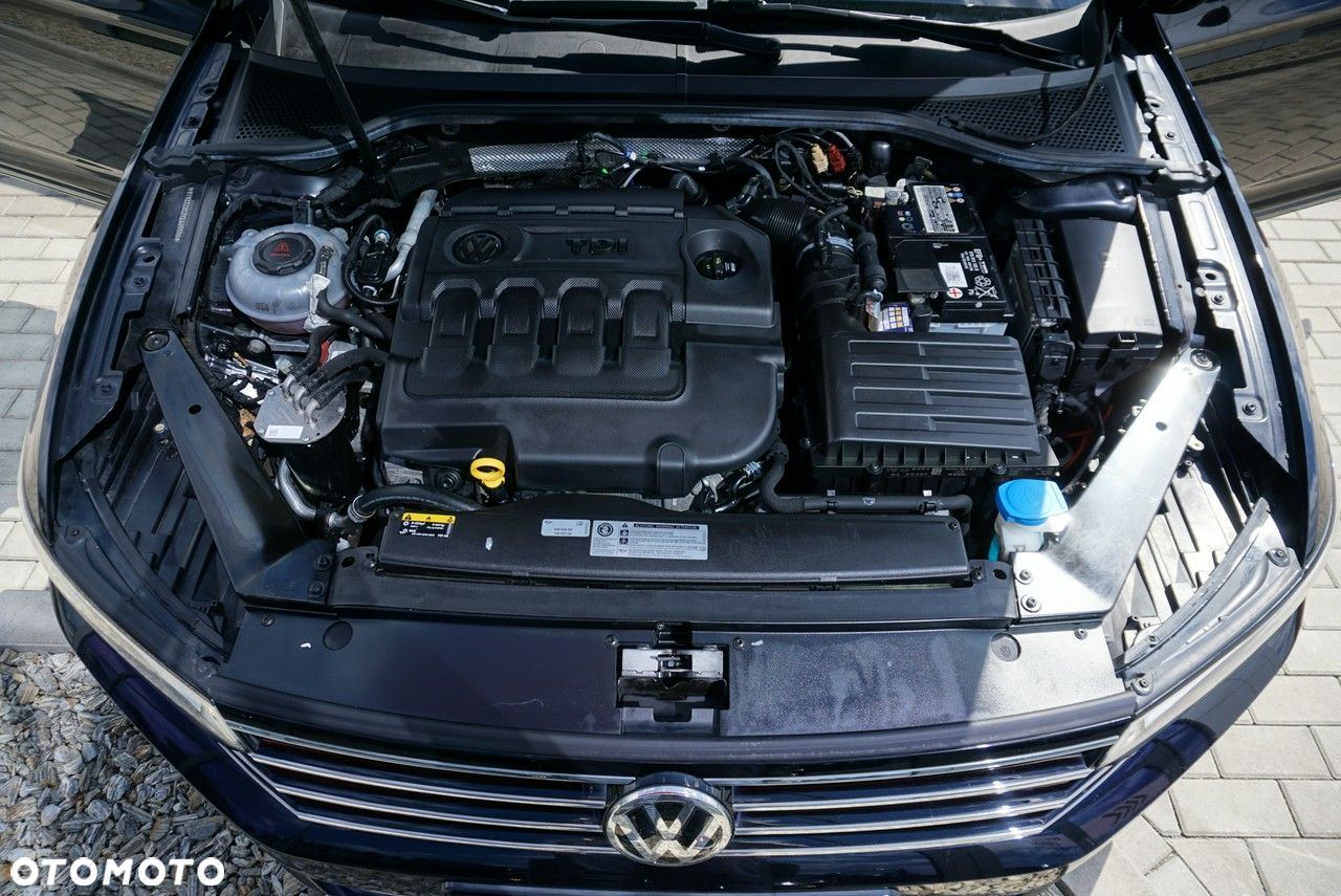 Volkswagen Passat Variant 2.0 TDI (BlueMotion Technology) Comfortline - 34
