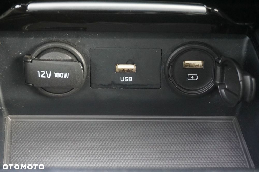 Kia Ceed 1.6 GDI PHEV Business Line DCT - 18