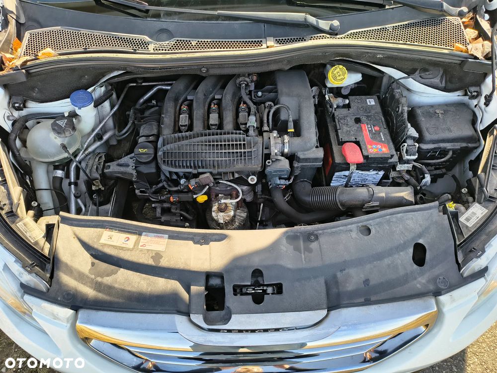 Peugeot 2008 PureTech 82 Allure - 13