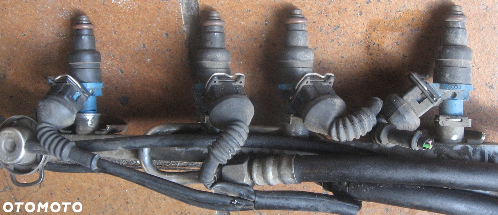 wtrysk wtryski listwa AUDI A4 B5 PASSAT B5 1.8 20V 1.8T volkswagen 06B133551 - 2