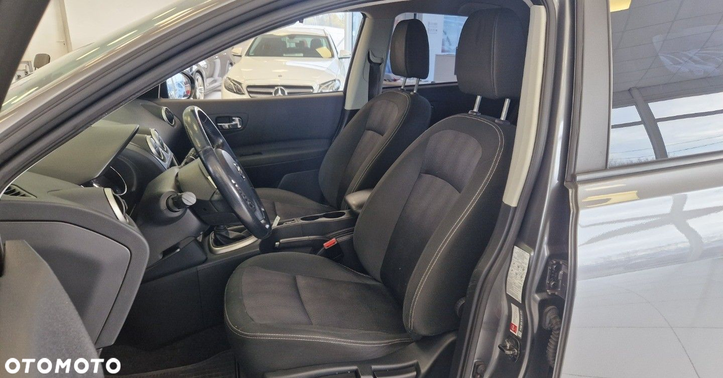 Nissan Qashqai - 11