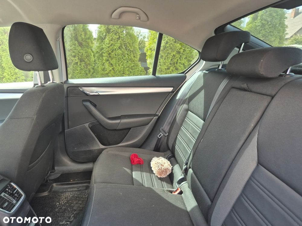 Skoda Octavia 1.5 TSI ACT Ambition - 11
