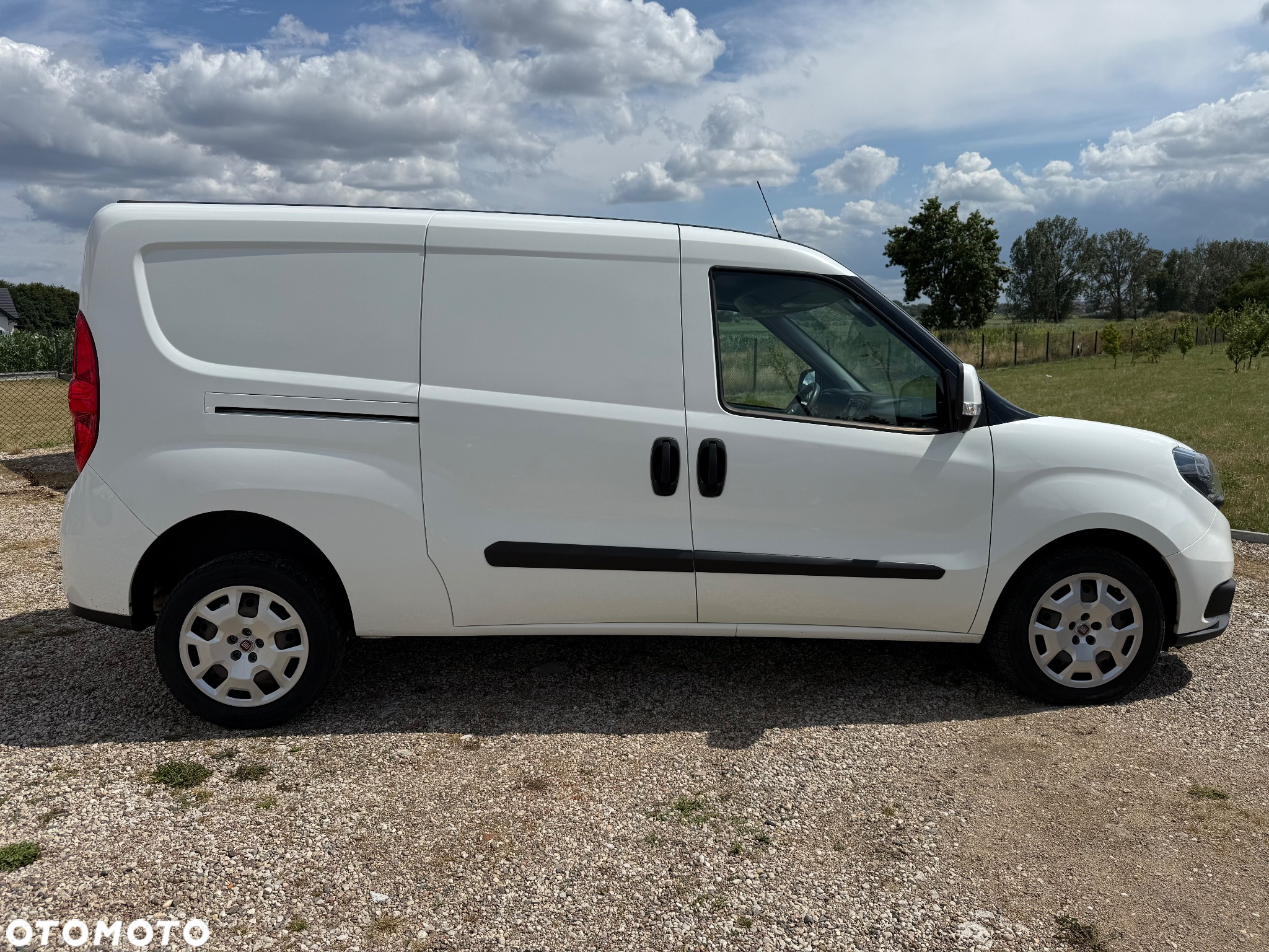 Fiat DOBLO MAXI 1.4 TJET 120 KM NOWY GAZ LPG 97000 KM IDEALNY STAN JAK NOWY OKAZJA 100% PEWNY - 8