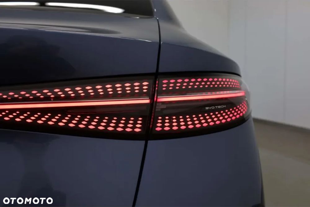 BYD Seal 82.5kWh Design - 9