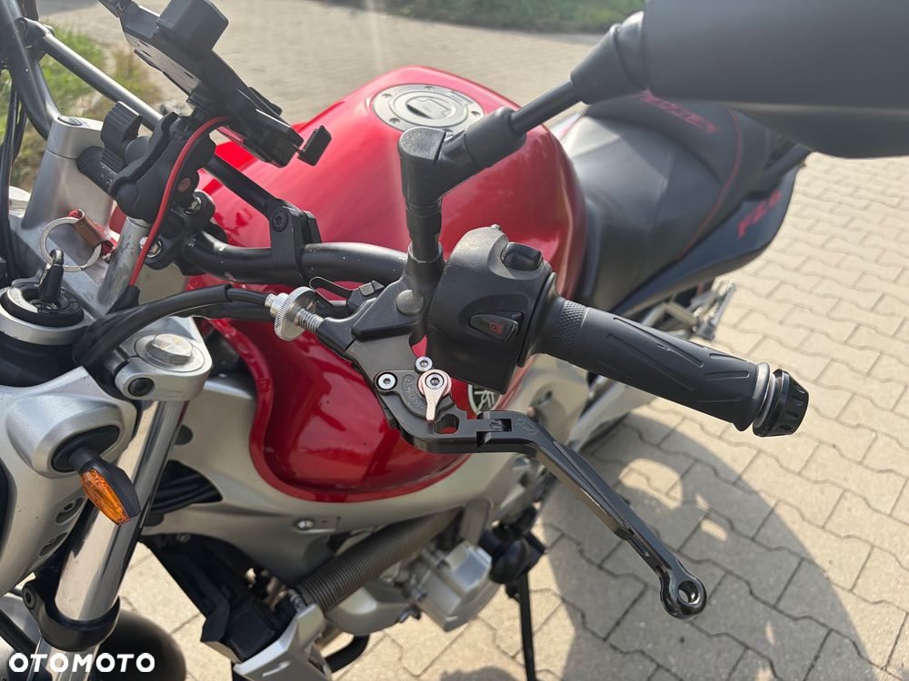 Yamaha FZ6 - 23