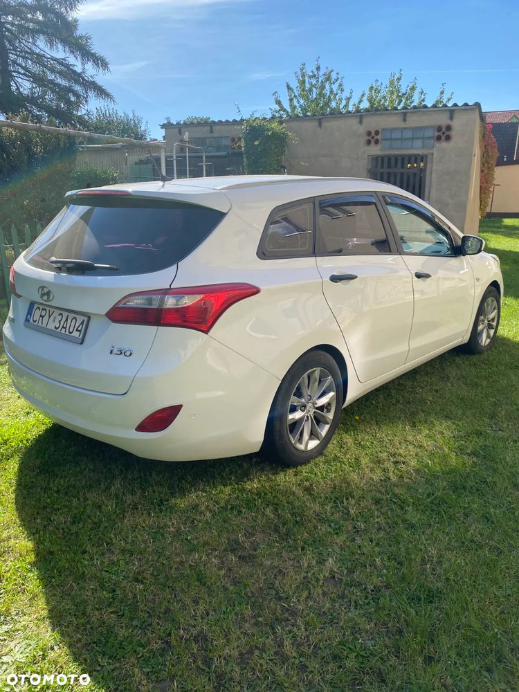 Hyundai i30 1.4 CRDi Advantage - 3