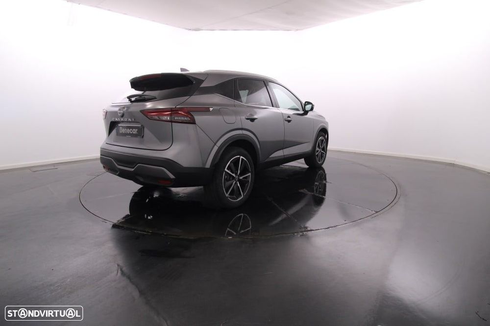 Nissan Qashqai 1.3 DIG-T Tekna SKY - 7