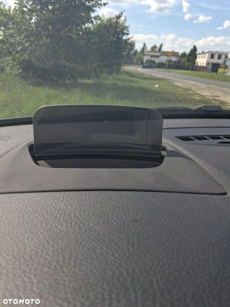 BMW Seria 2 220i Luxury Line - 15
