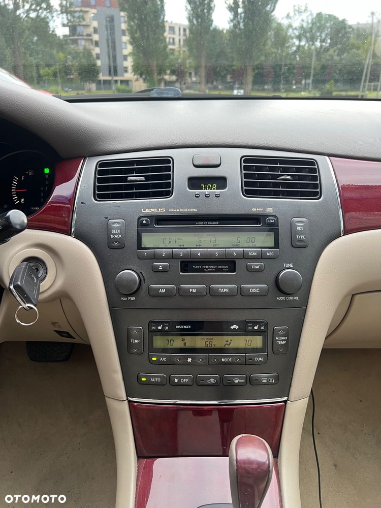 Lexus ES - 27
