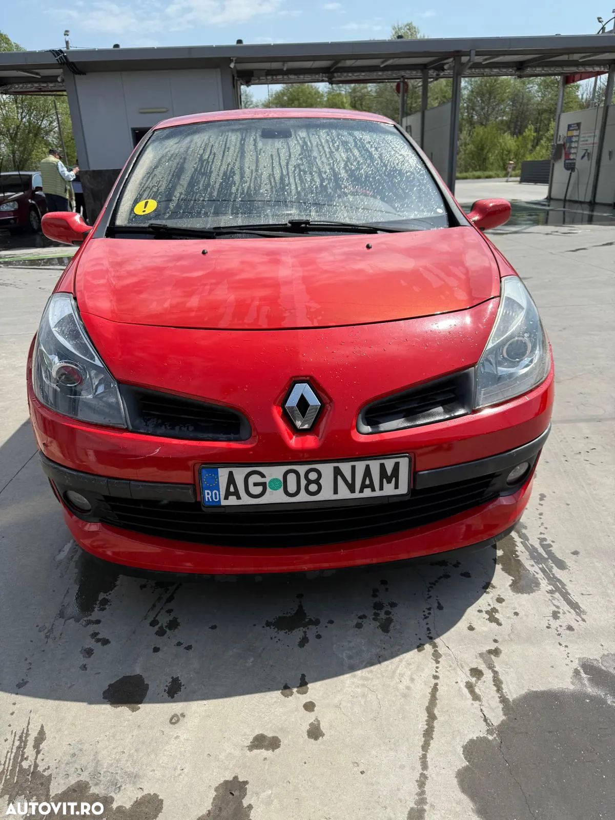 Renault Clio - 1
