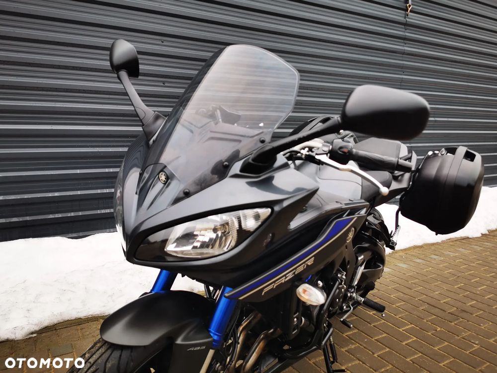 Yamaha FZ8 - 13