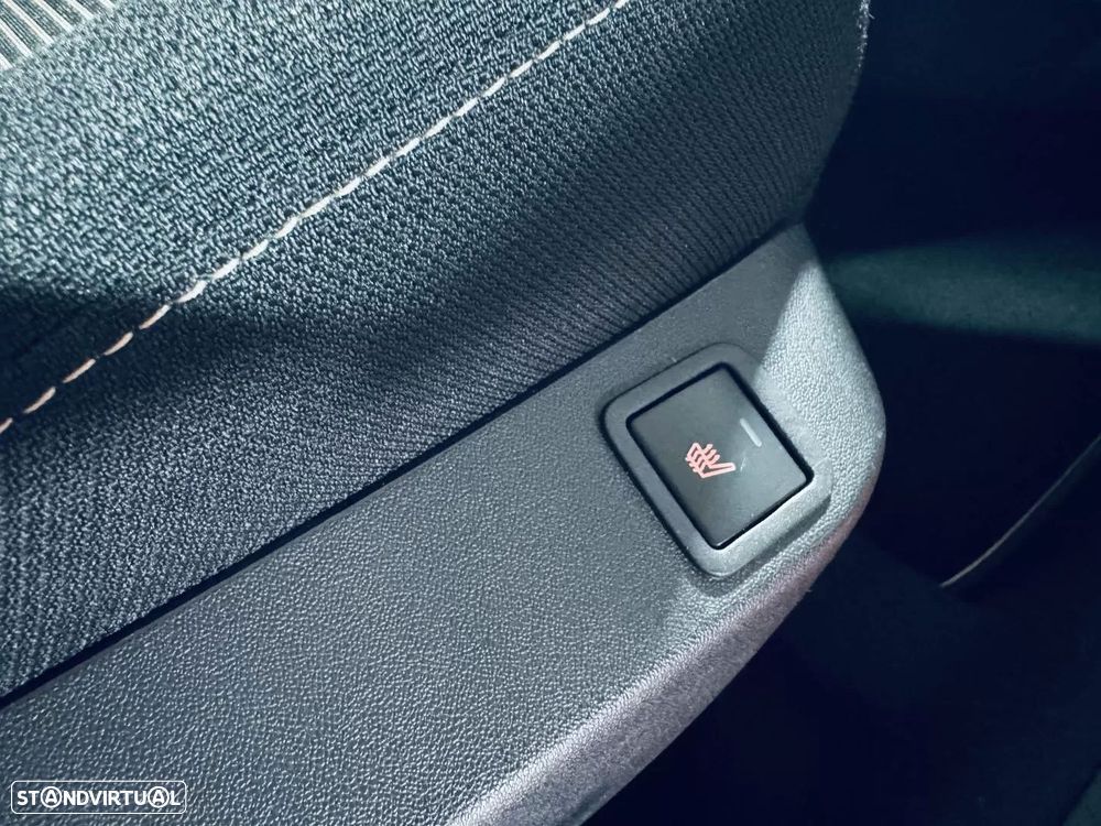 Peugeot 108 1.2 PureTech Top! Allure - 30