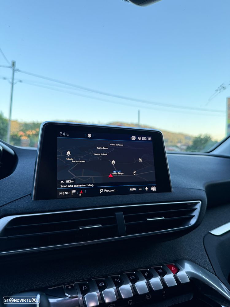 Peugeot 3008 PureTech 130 Stop & Start EAT6 Allure - 16
