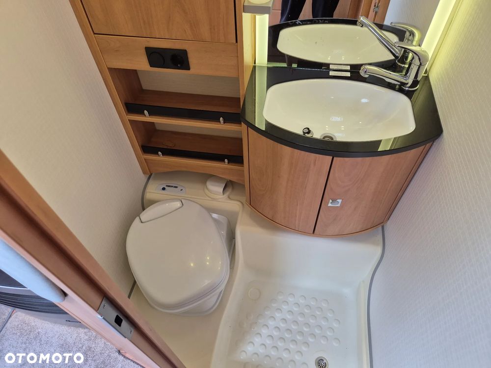 Dethleffs 470 Camper - 13