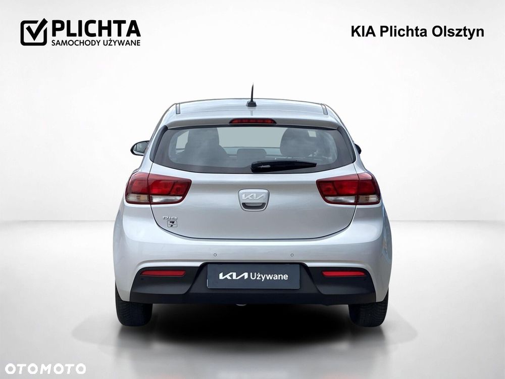 Kia Rio - 5