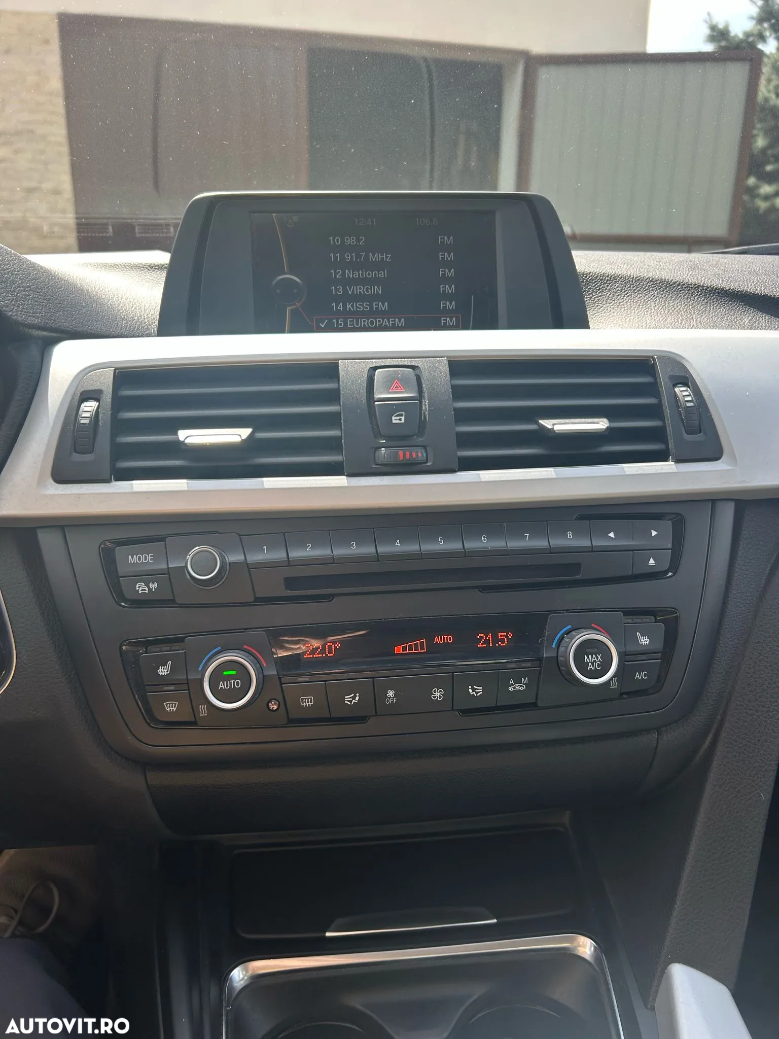 BMW Seria 3 318d - 6