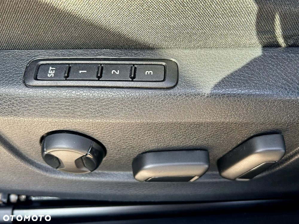 Skoda Superb 2.0 TSI 4x4 Scout DSG - 29