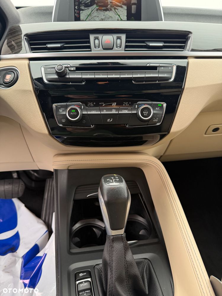 BMW X1 - 18