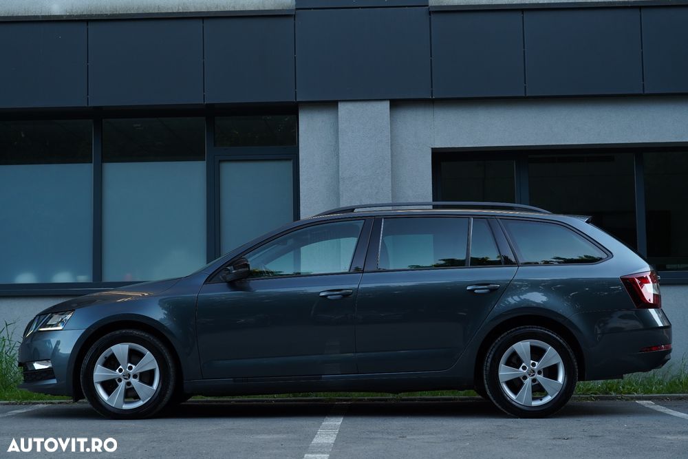Skoda Octavia 2.0 TDI DSG Edition - 24