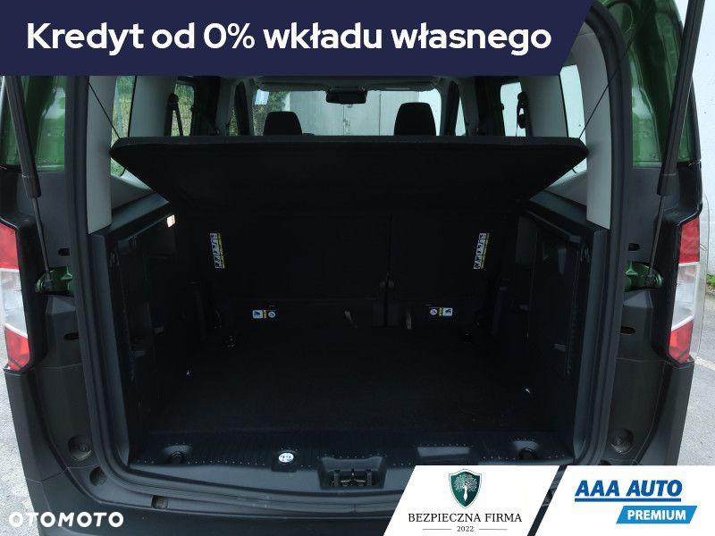 Ford Tourneo Courier - 14